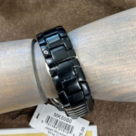 MICHAEL KORS Black MOP Dial Black Acrylic Bracelet with Glitz Watch - Picture 5 of 9